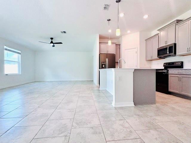 5083 TANZANITE DRIVE