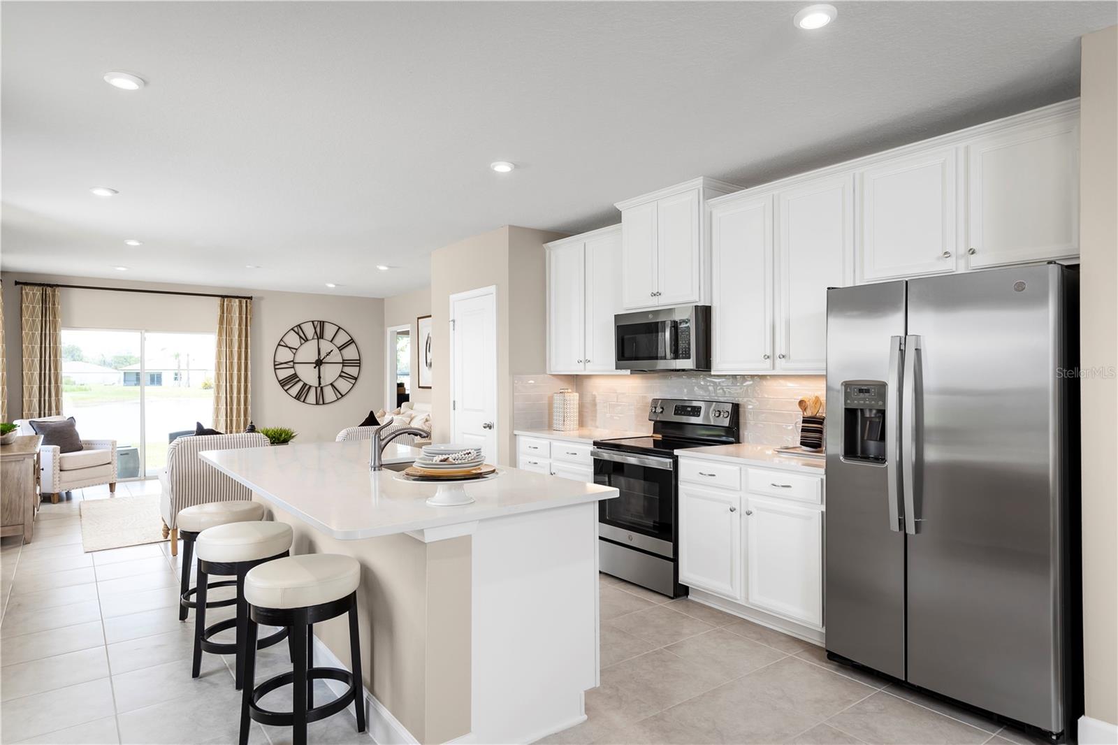 AVALON WOODS - Residential