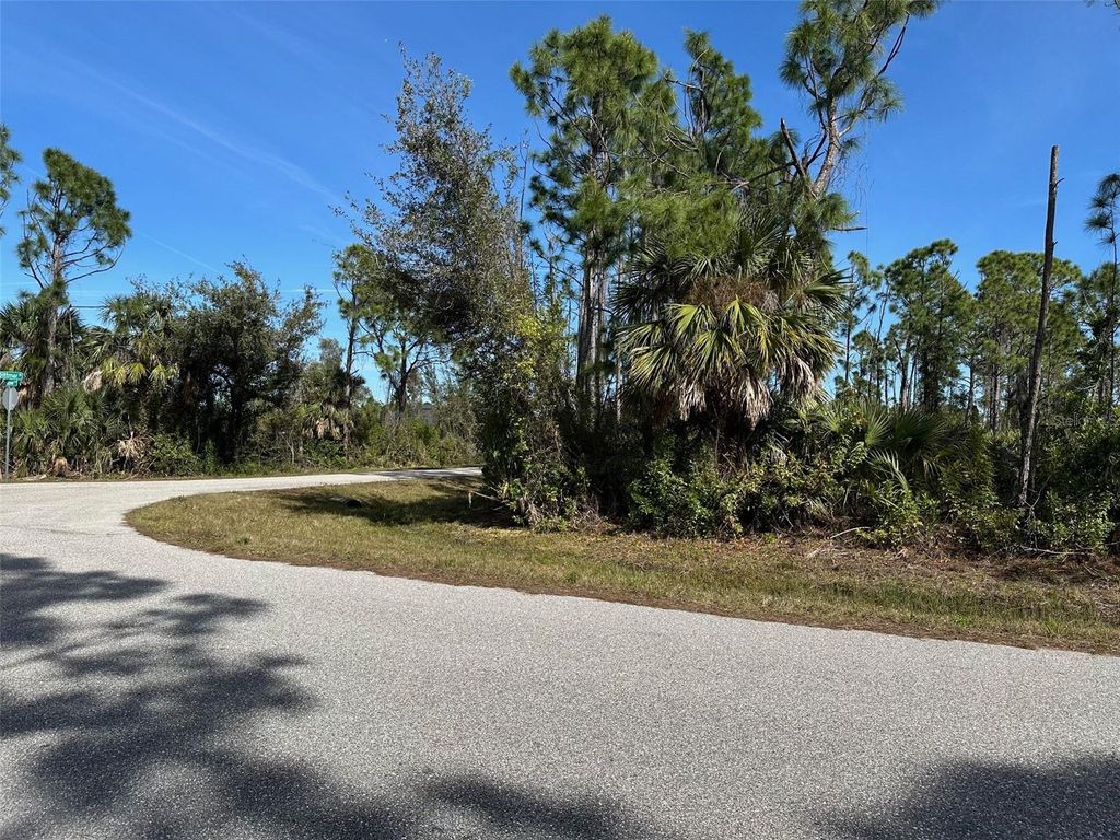 Photo of 14216 Onslow Lane, Port Charlotte, FL 33981 (MLS # T3508291)