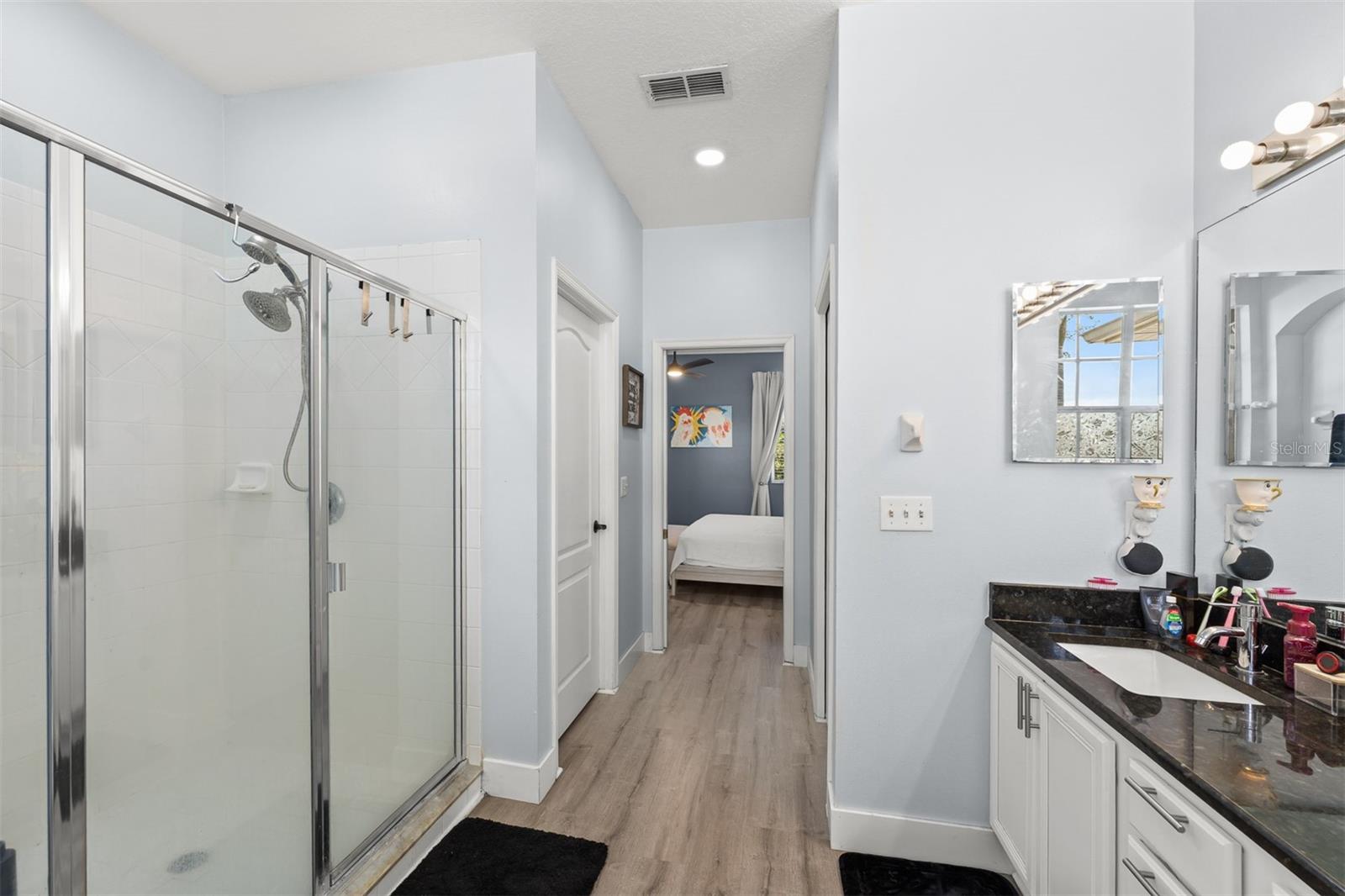 ADMIRAL POINTE - Residential