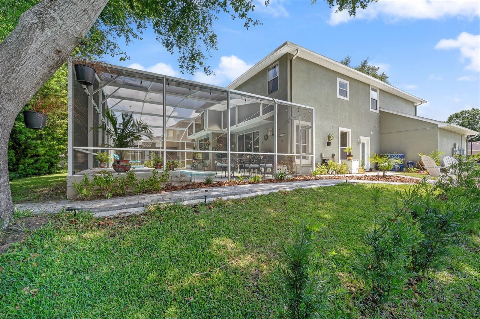 ADMIRAL POINTE - Residential