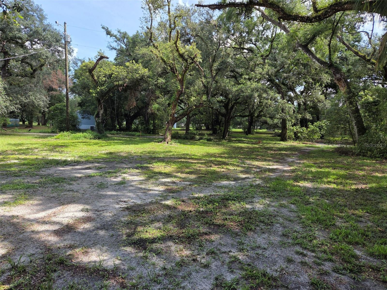 ZEPHYRHILLS COLONY CO - Land