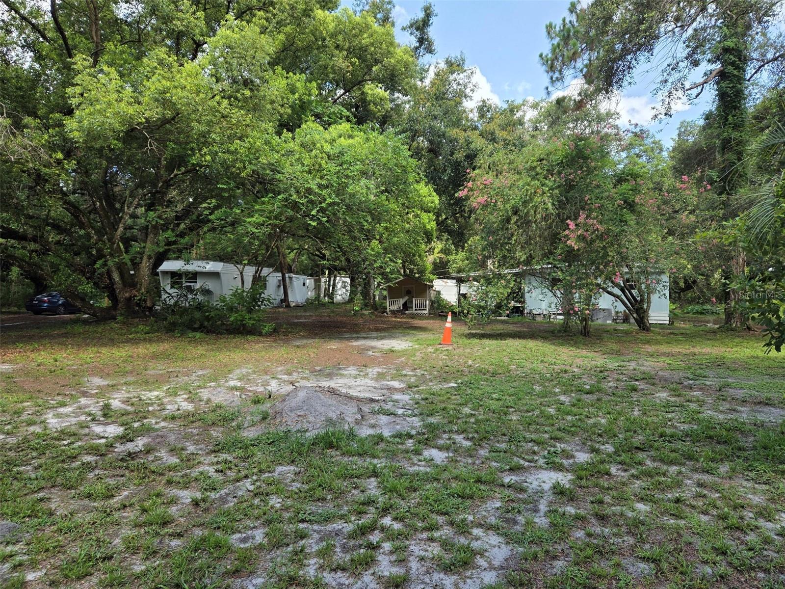 ZEPHYRHILLS COLONY CO - Land