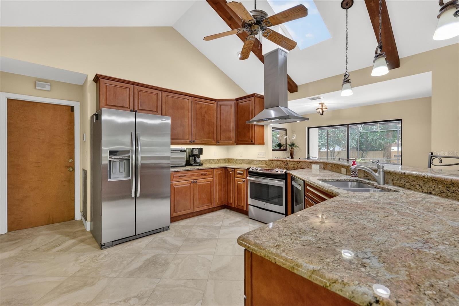 LAKE FOREST SUB - Residential
