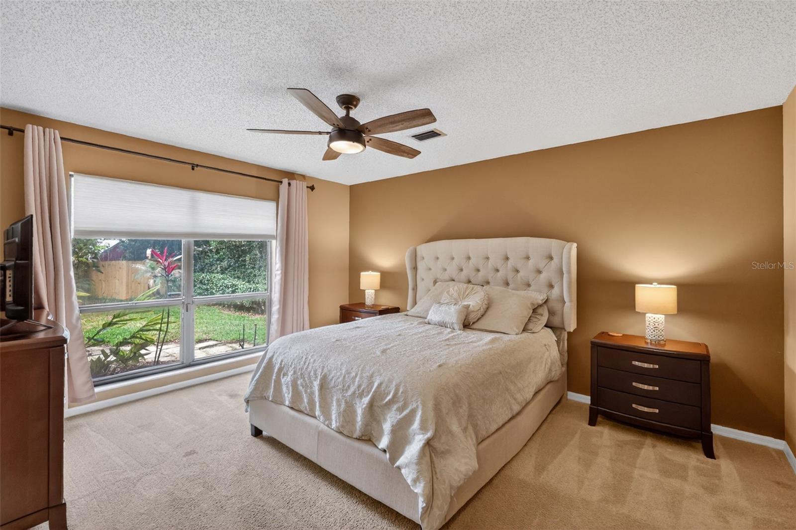 LAKE FOREST SUB - Residential