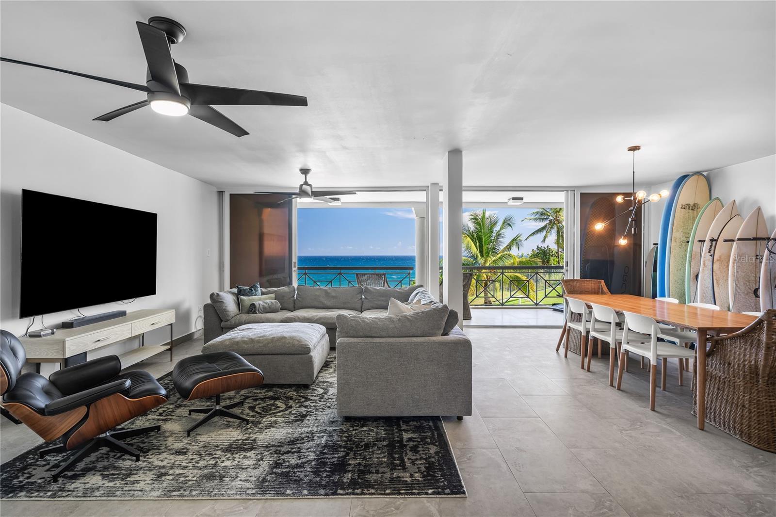 COSTA DORADA - Residential