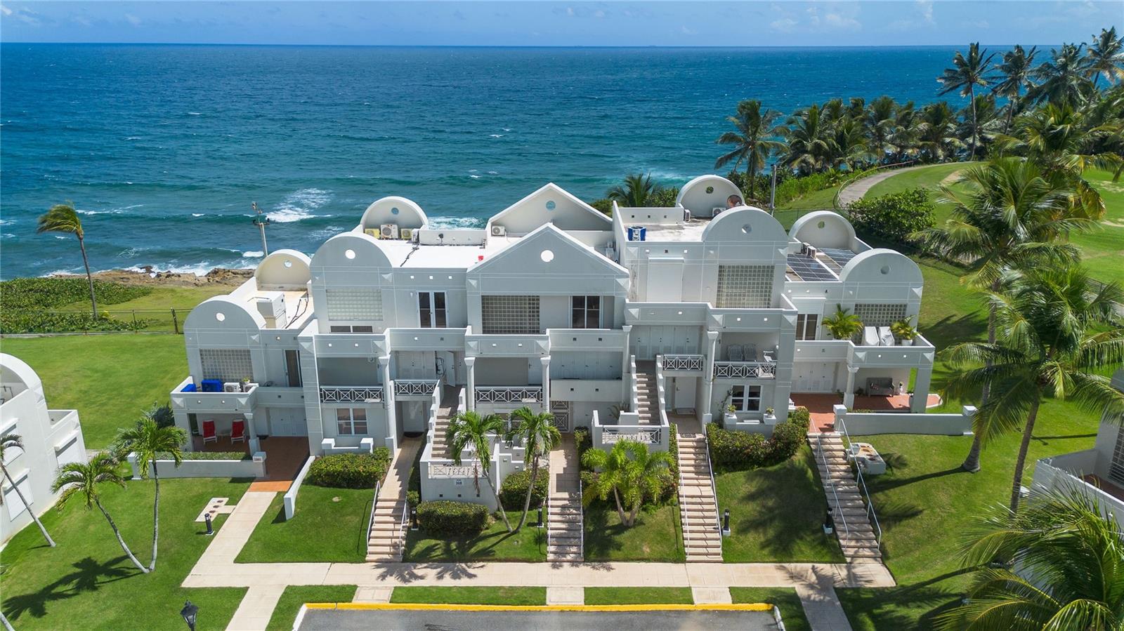 COSTA DORADA - Residential