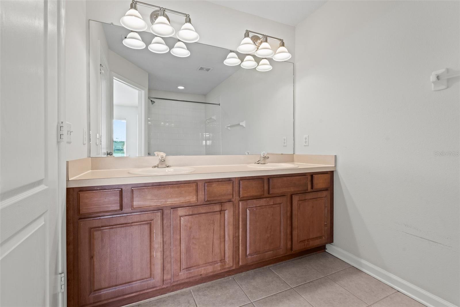 VALHALLA PH 3-4 - Residential