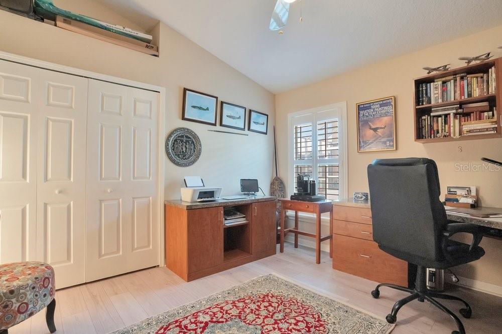 WATERS EDGE 01 - Residential