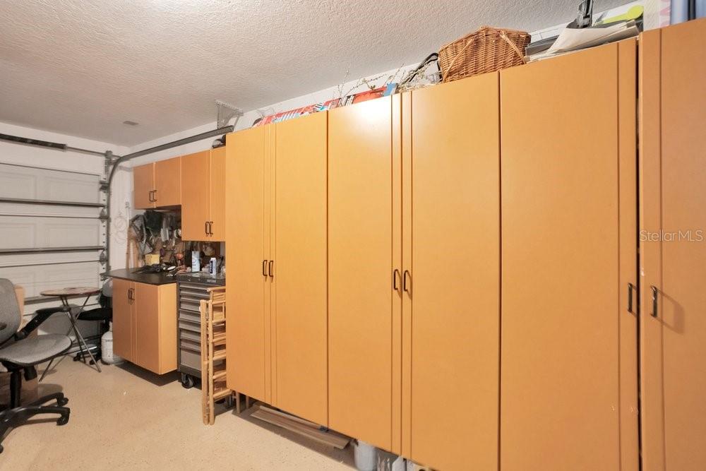 WATERS EDGE 01 - Residential