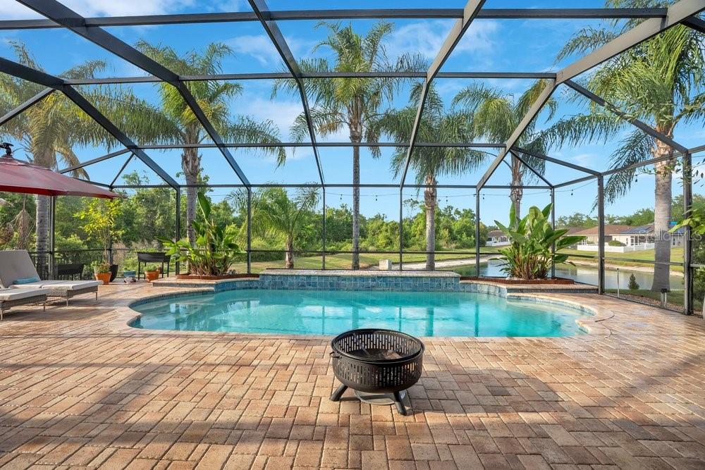 WATERS EDGE 01 - Residential