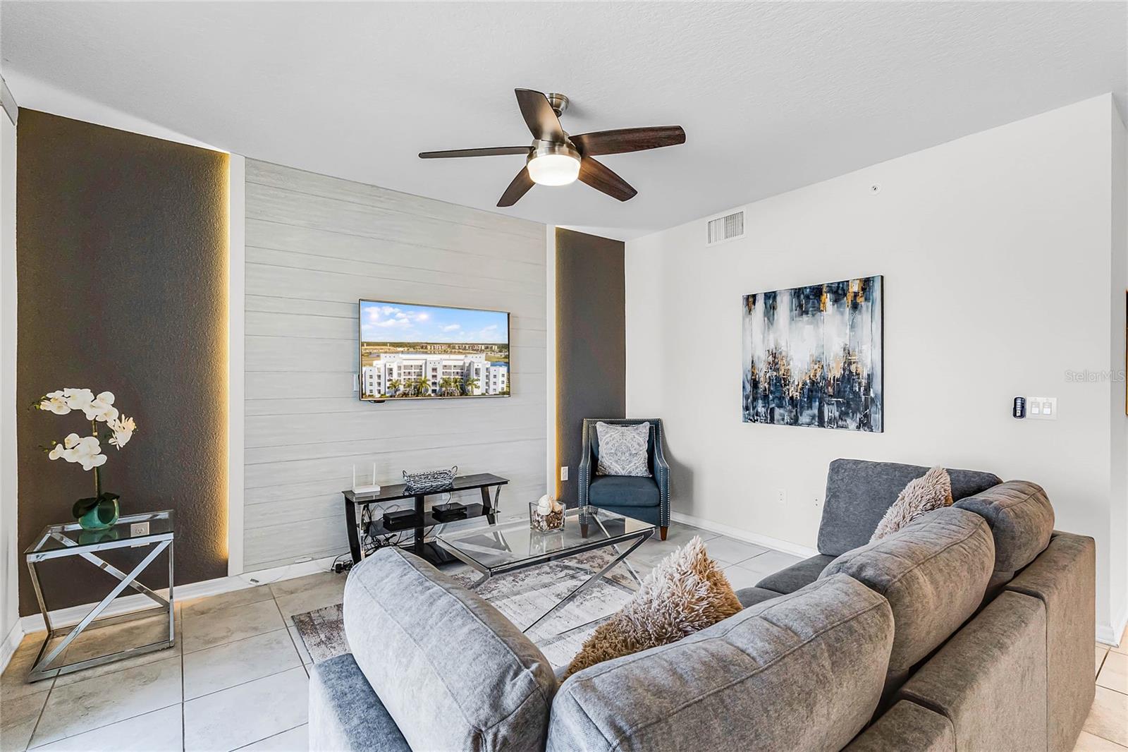 4721 CLOCK TOWER DRIVE 106