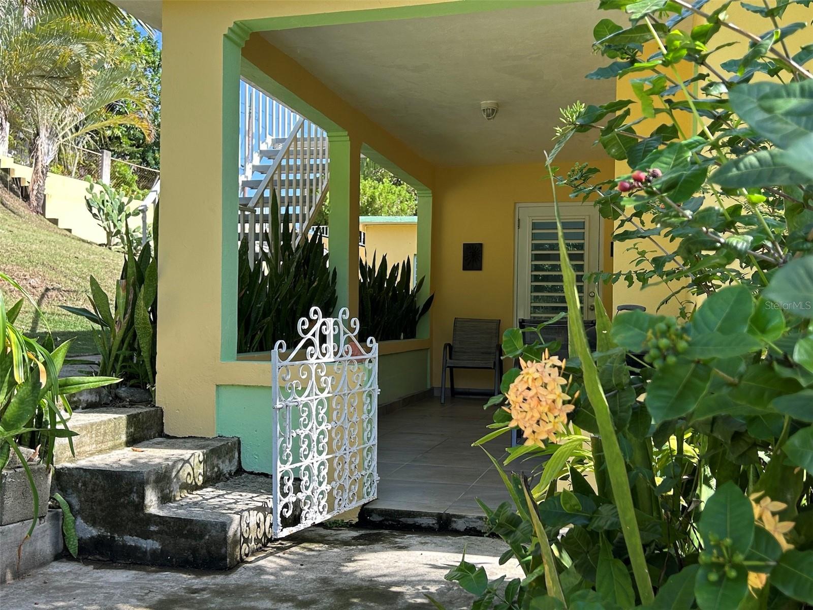 PUERTO FERRO - Residential