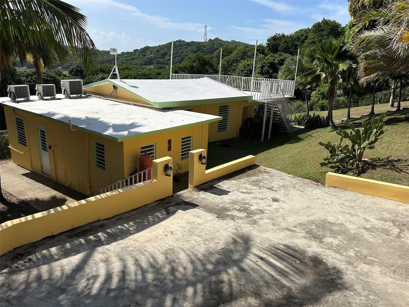 PUERTO FERRO - Residential