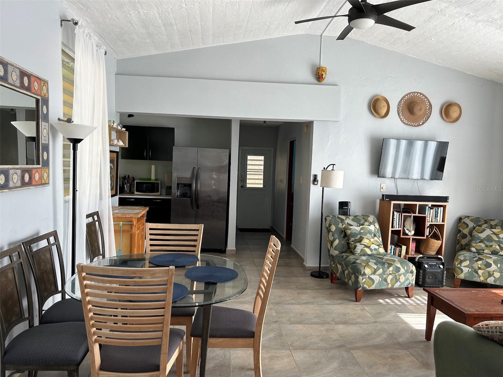 PUERTO FERRO - Residential