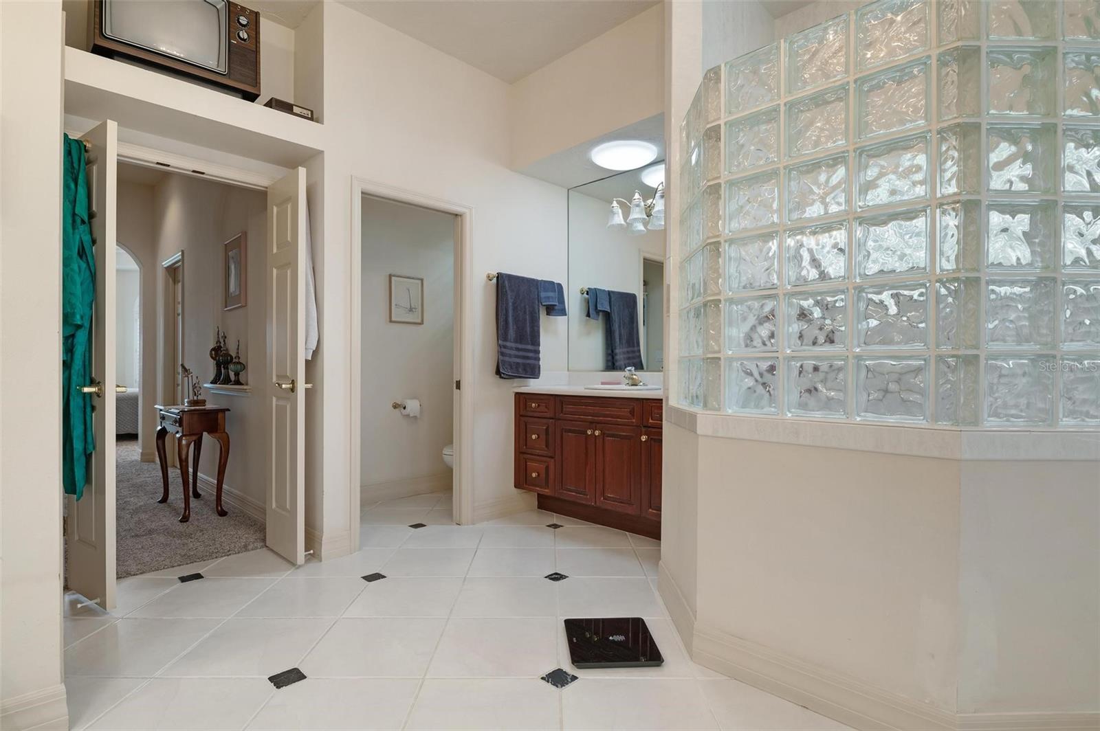 BIRD KEY SUB - Residential