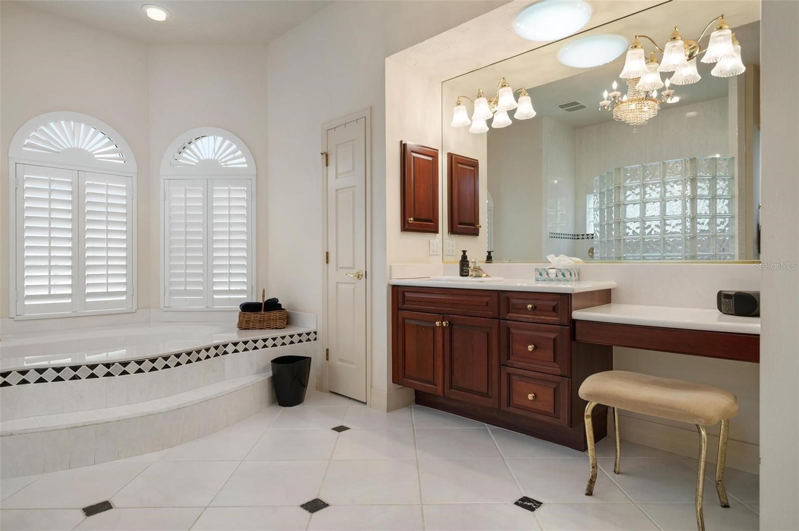 BIRD KEY SUB - Residential