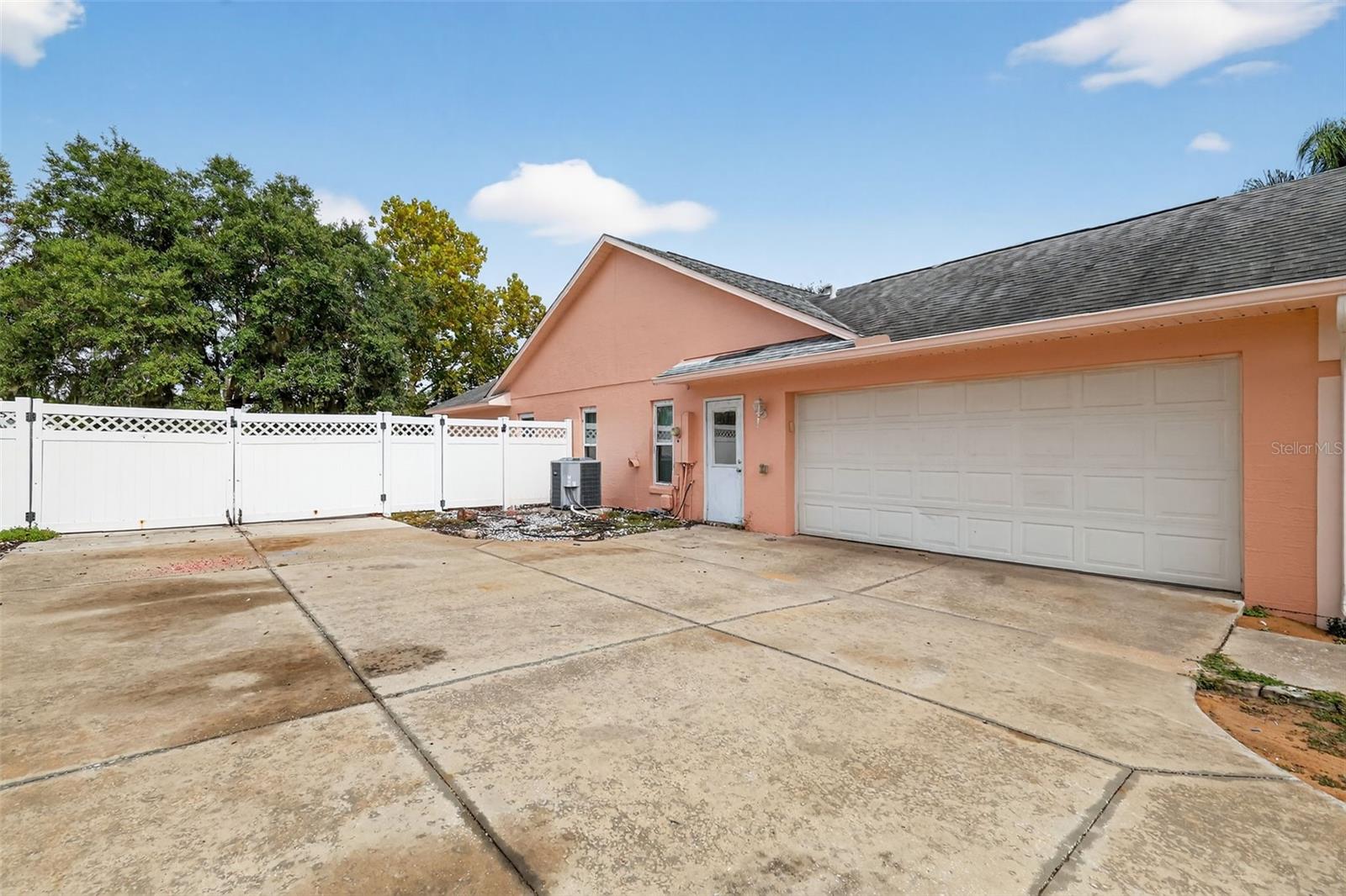 RAINTREE HARBOR SEC 02 - Residential