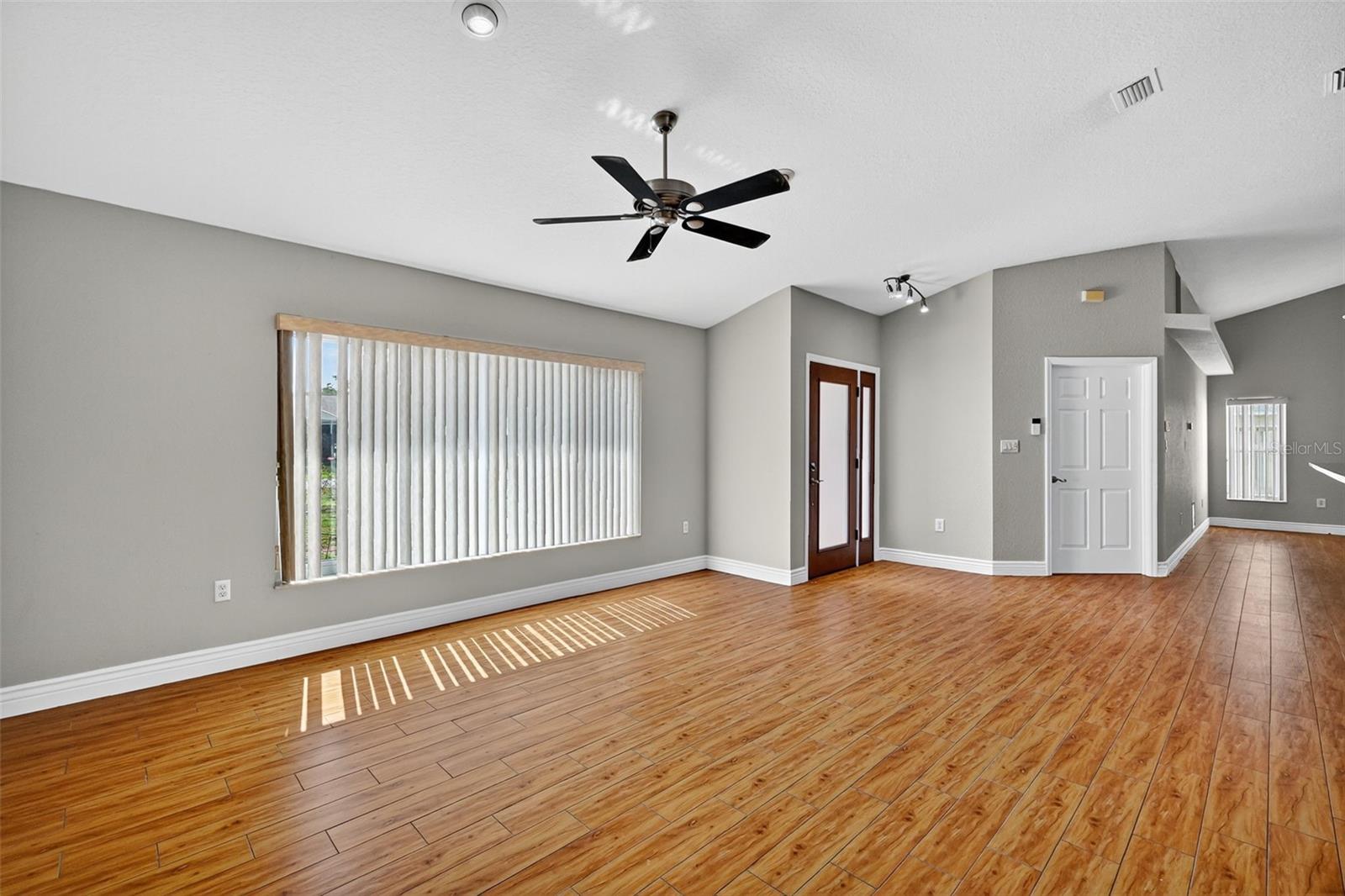 RAINTREE HARBOR SEC 02 - Residential