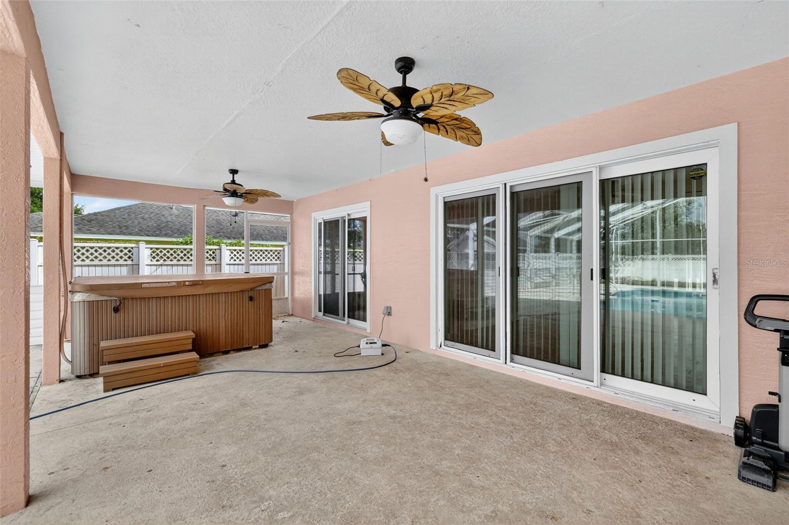 RAINTREE HARBOR SEC 02 - Residential