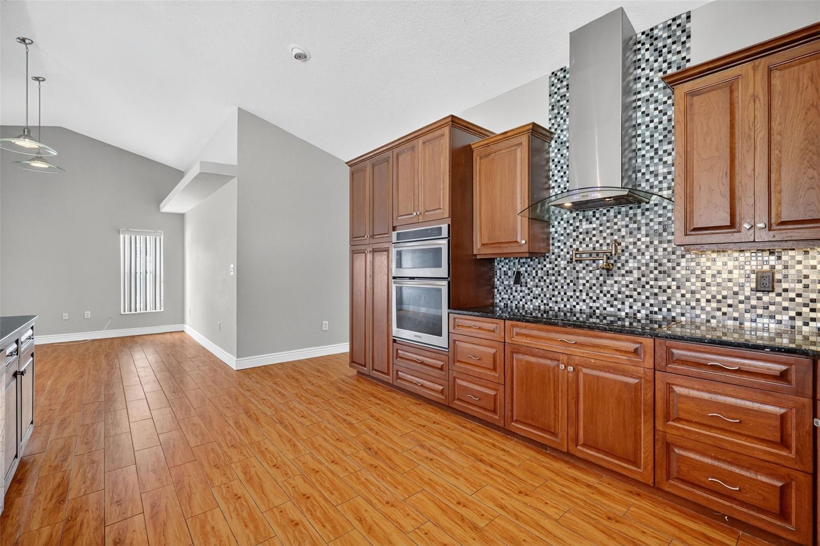 RAINTREE HARBOR SEC 02 - Residential