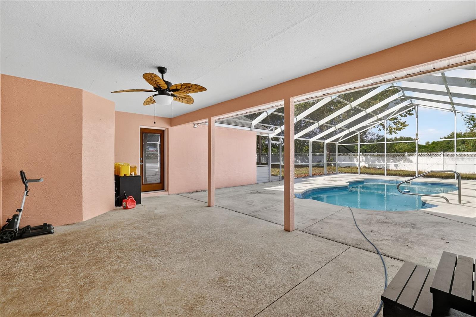 RAINTREE HARBOR SEC 02 - Residential