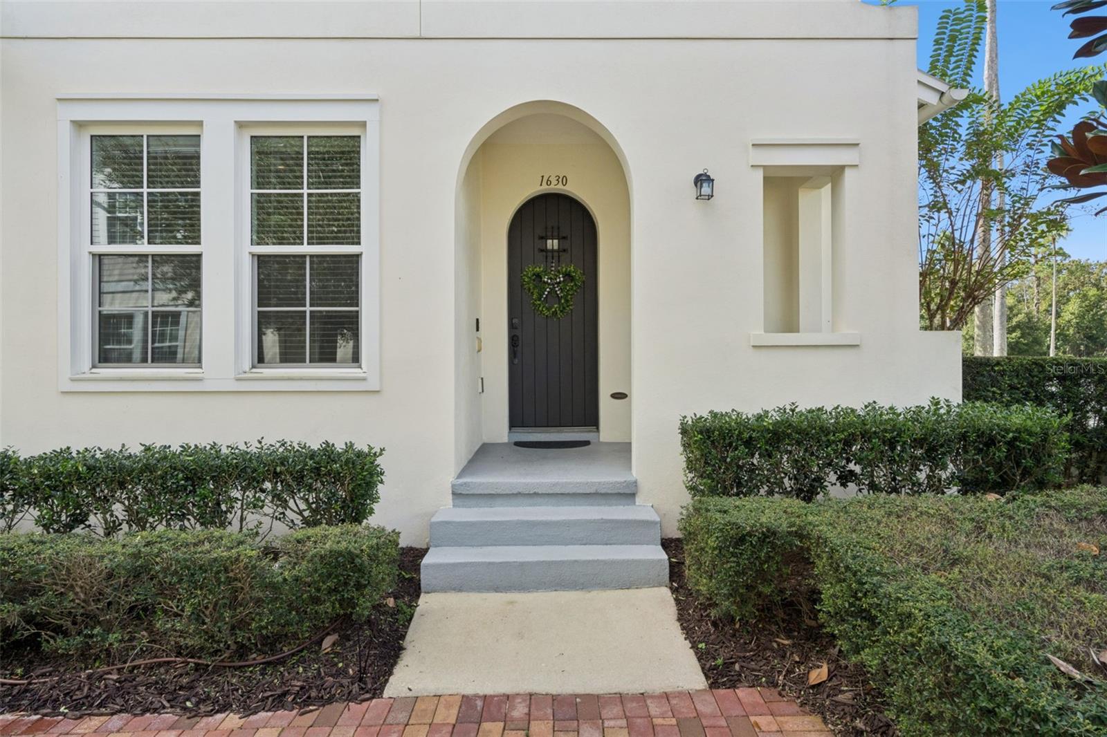 1630 RESOLUTE STREET