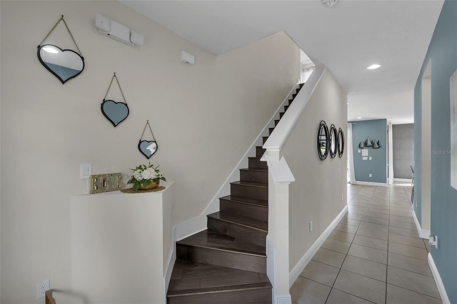 7685 FAIRFAX DRIVE