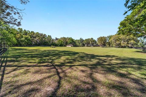 Tiny photo for 500 SE 90th Street, Ocala, FL 34480 (MLS # OM718981)