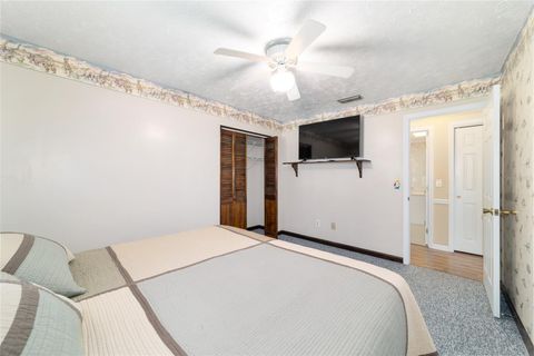 Tiny photo for 500 SE 90th Street, Ocala, FL 34480 (MLS # OM718981)