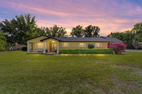 Tiny photo for 500 SE 90th Street, Ocala, FL 34480 (MLS # OM718981)