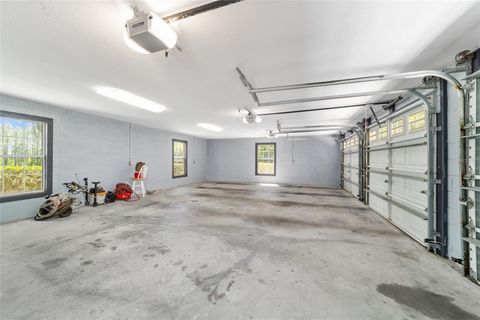 Tiny photo for 500 SE 90th Street, Ocala, FL 34480 (MLS # OM718981)