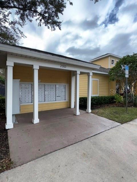 VILLAS AT ESTANCIA CONDO - Residential Lease