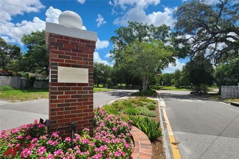 A home in TAMPA