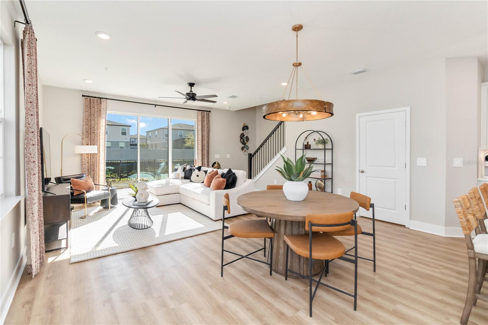 MAGNOLIA RESERVE - Residential