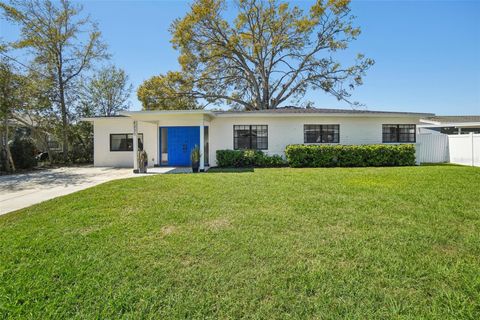 Photo of 4335 S Coolidge Avenue, Tampa, FL 33611 (MLS # O6287642) Photo of 4335 S Coolidge Avenue, Tampa, FL 33611 (MLS # O6287642)