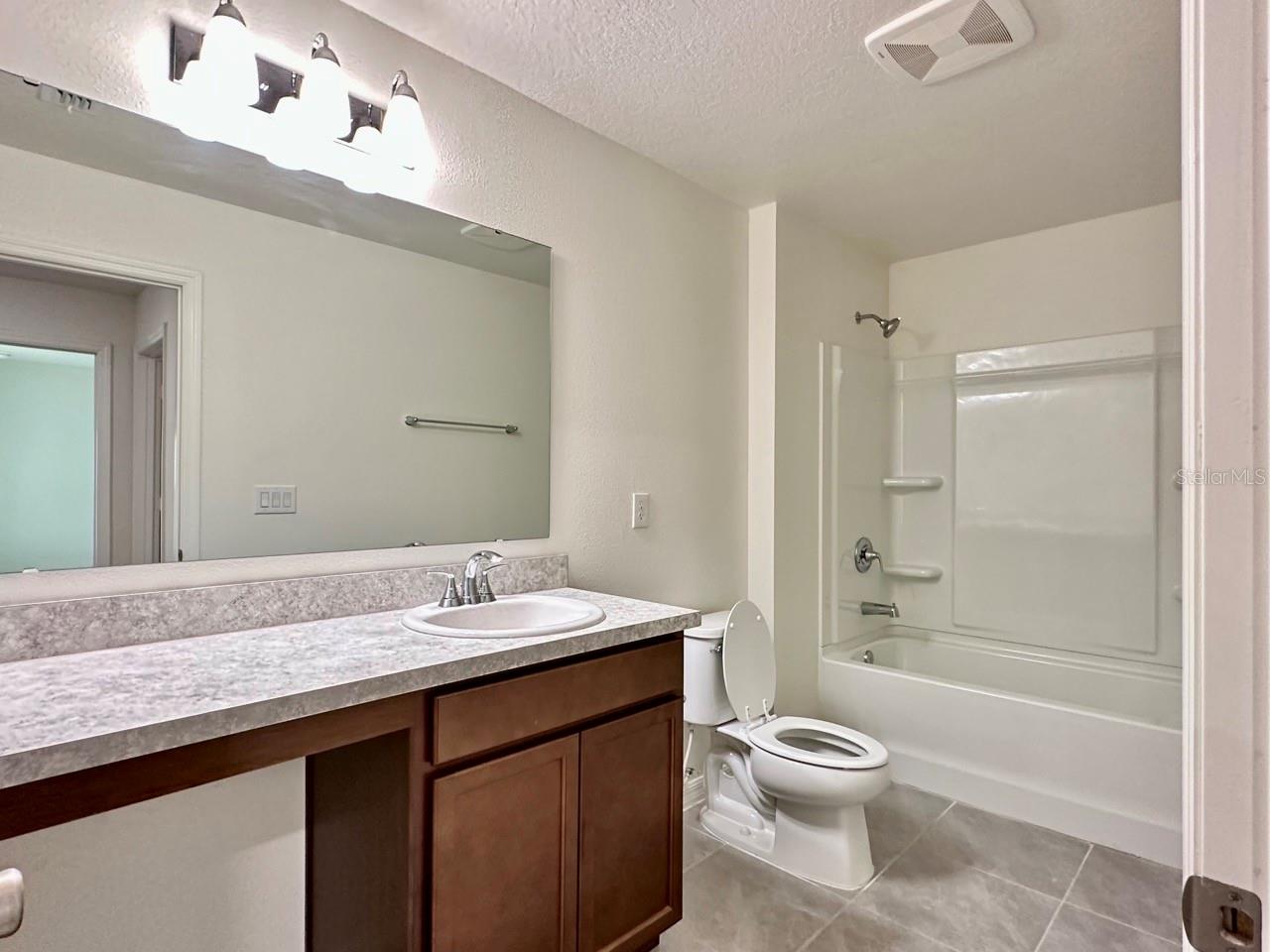 SANCTUARY PH 2 - Residential Lease