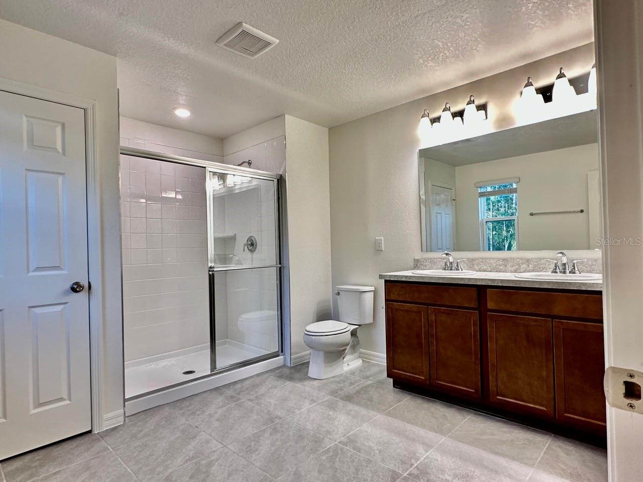 SANCTUARY PH 2 - Residential Lease