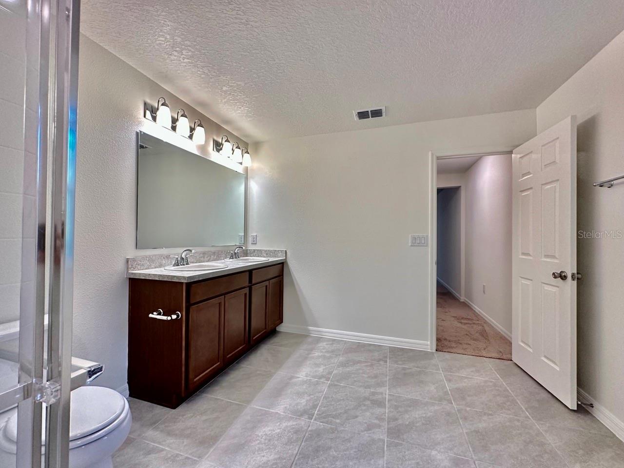 SANCTUARY PH 2 - Residential Lease