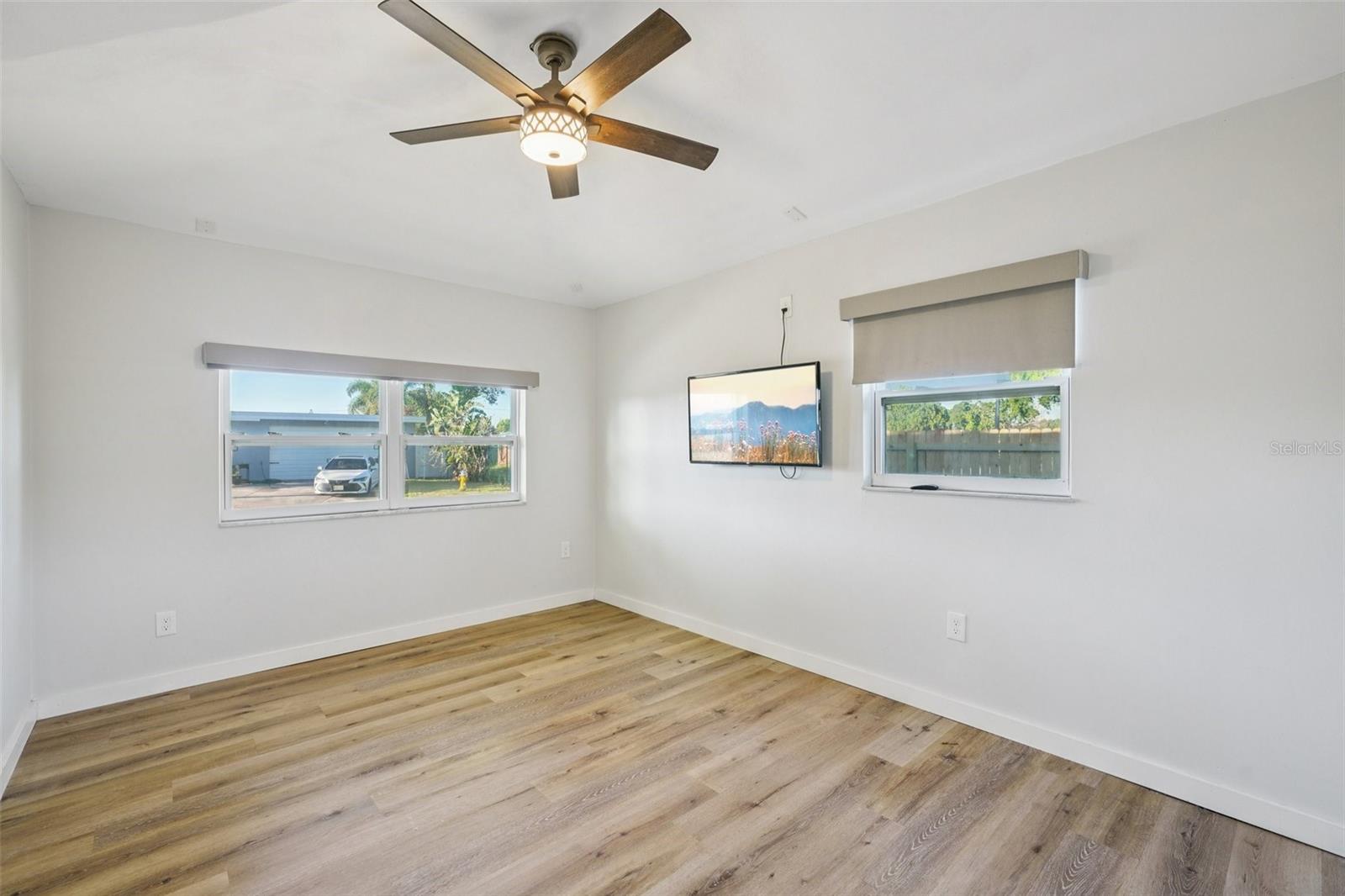 SUN HAVEN HOMES - Residential