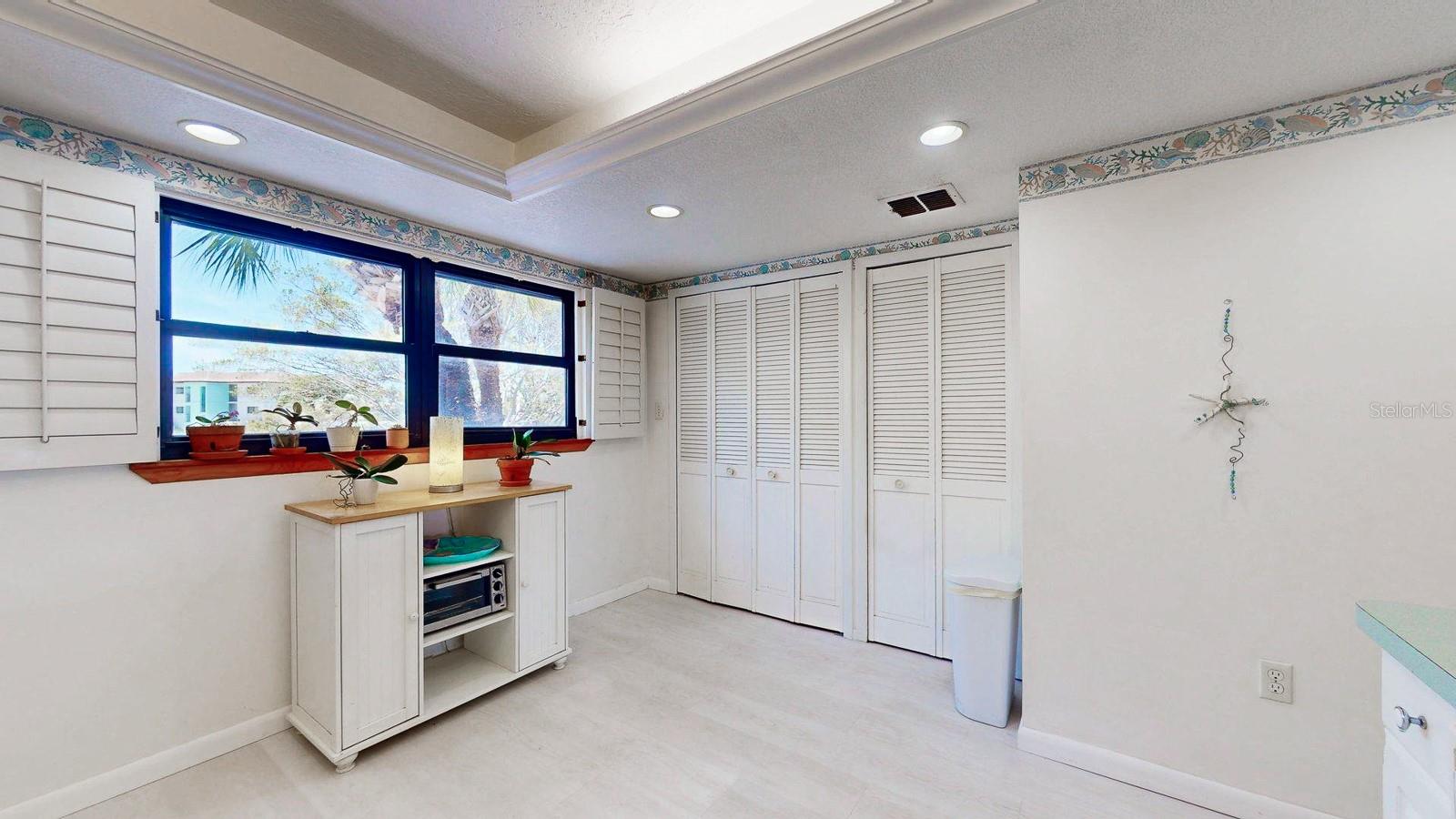 CAPRI HARBOR CONDO - Residential