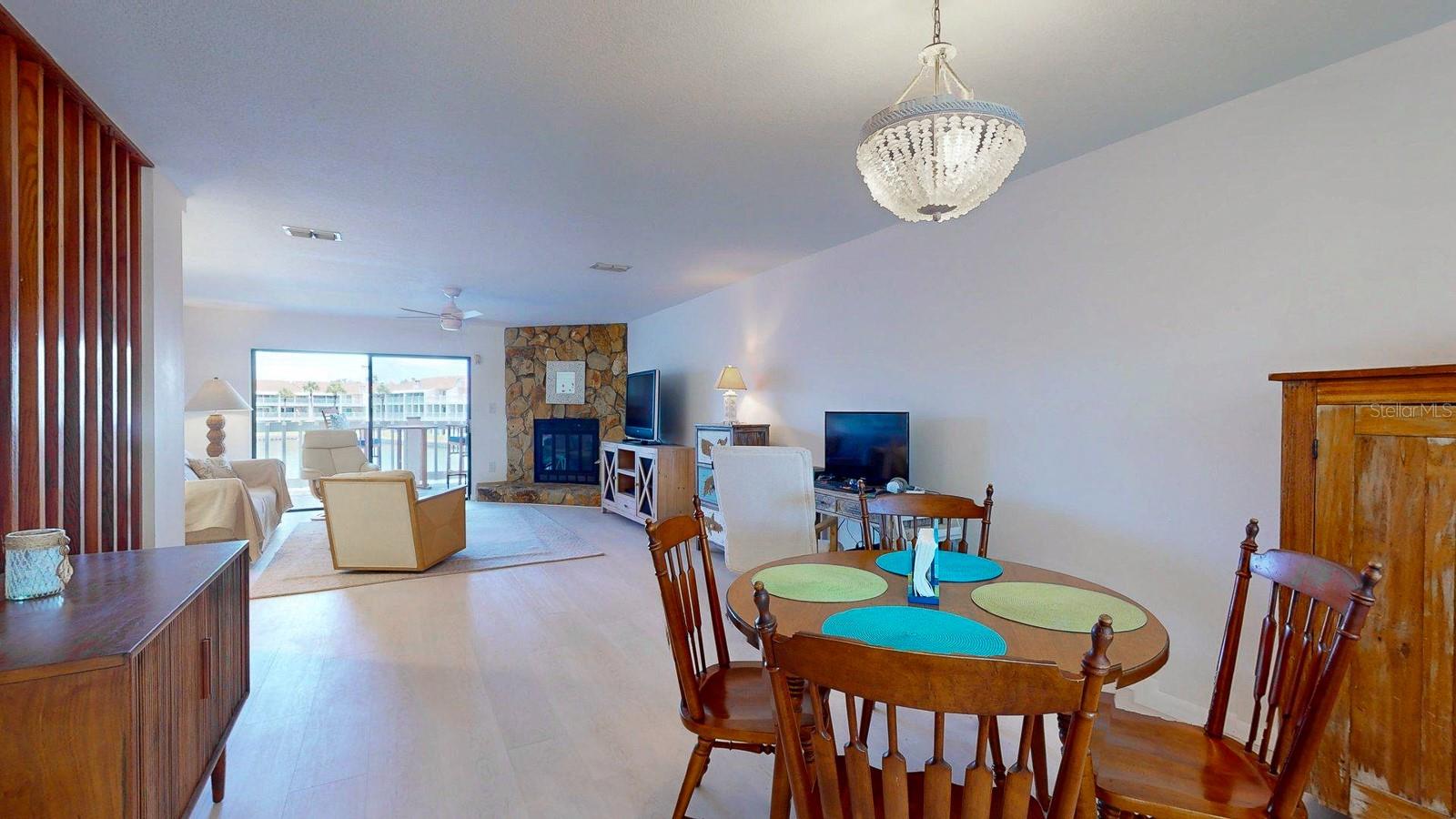 CAPRI HARBOR CONDO - Residential