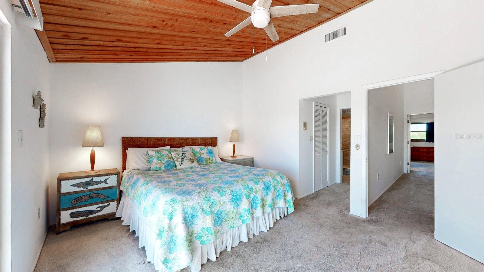 CAPRI HARBOR CONDO - Residential