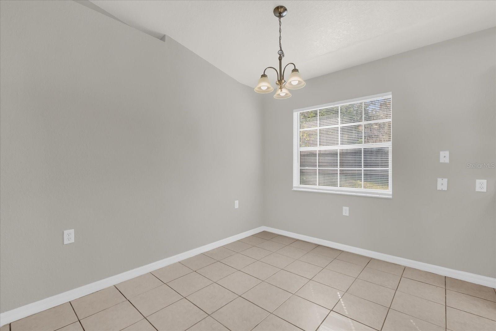 SUNVIEW MANOR - Residential