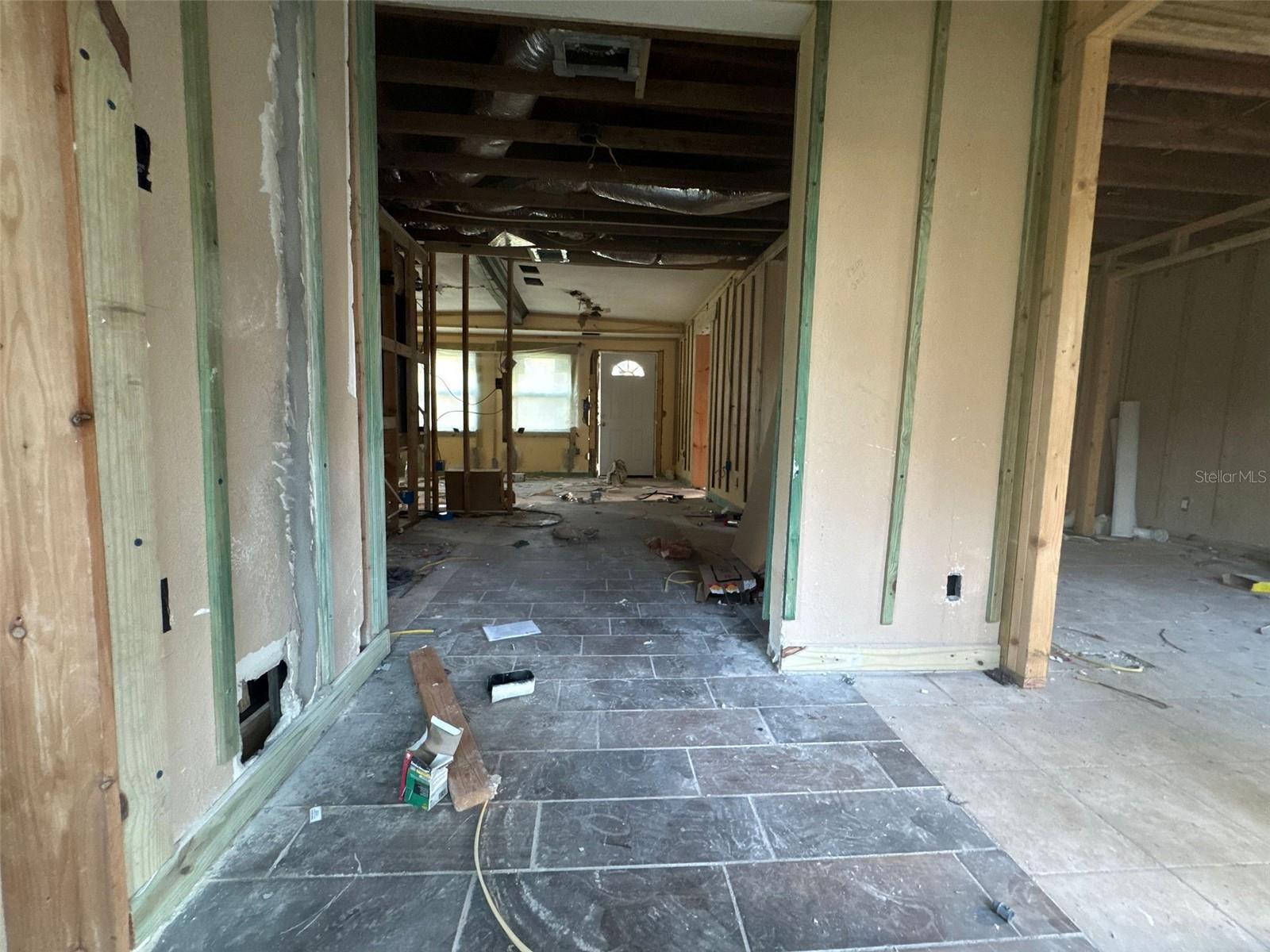 MANOR BEACH ESTATES - Residential