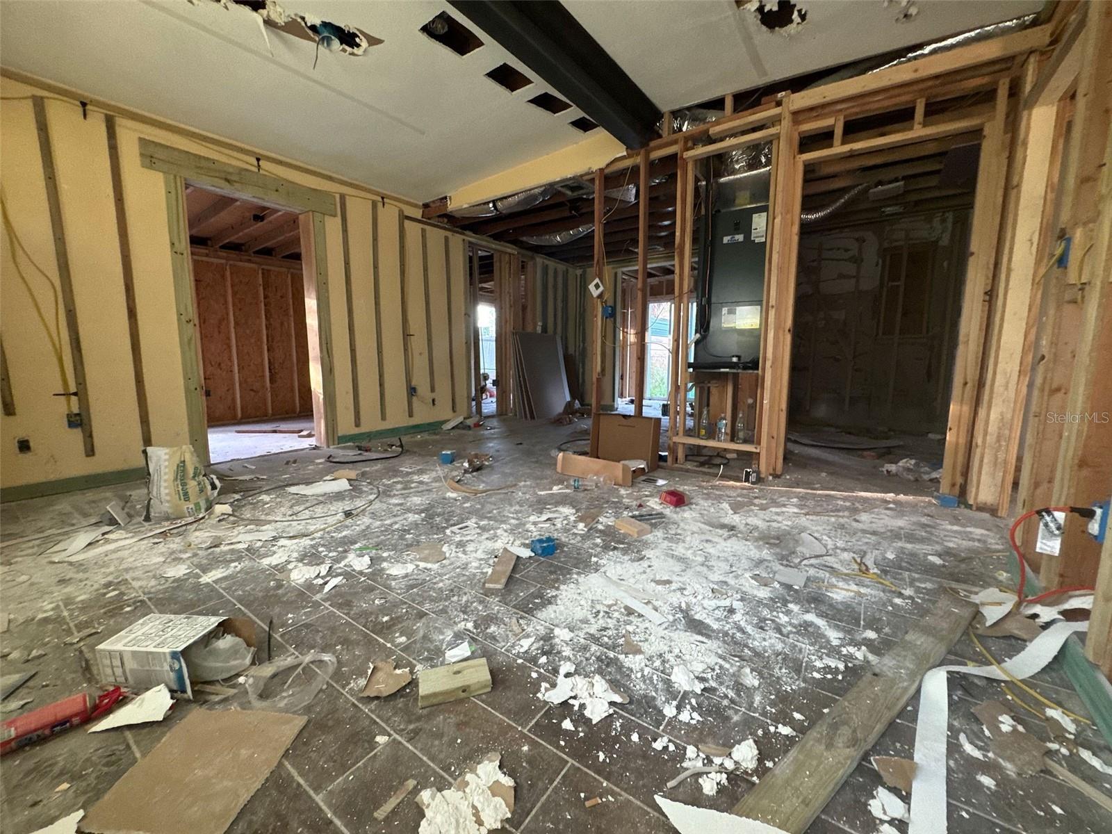 MANOR BEACH ESTATES - Residential