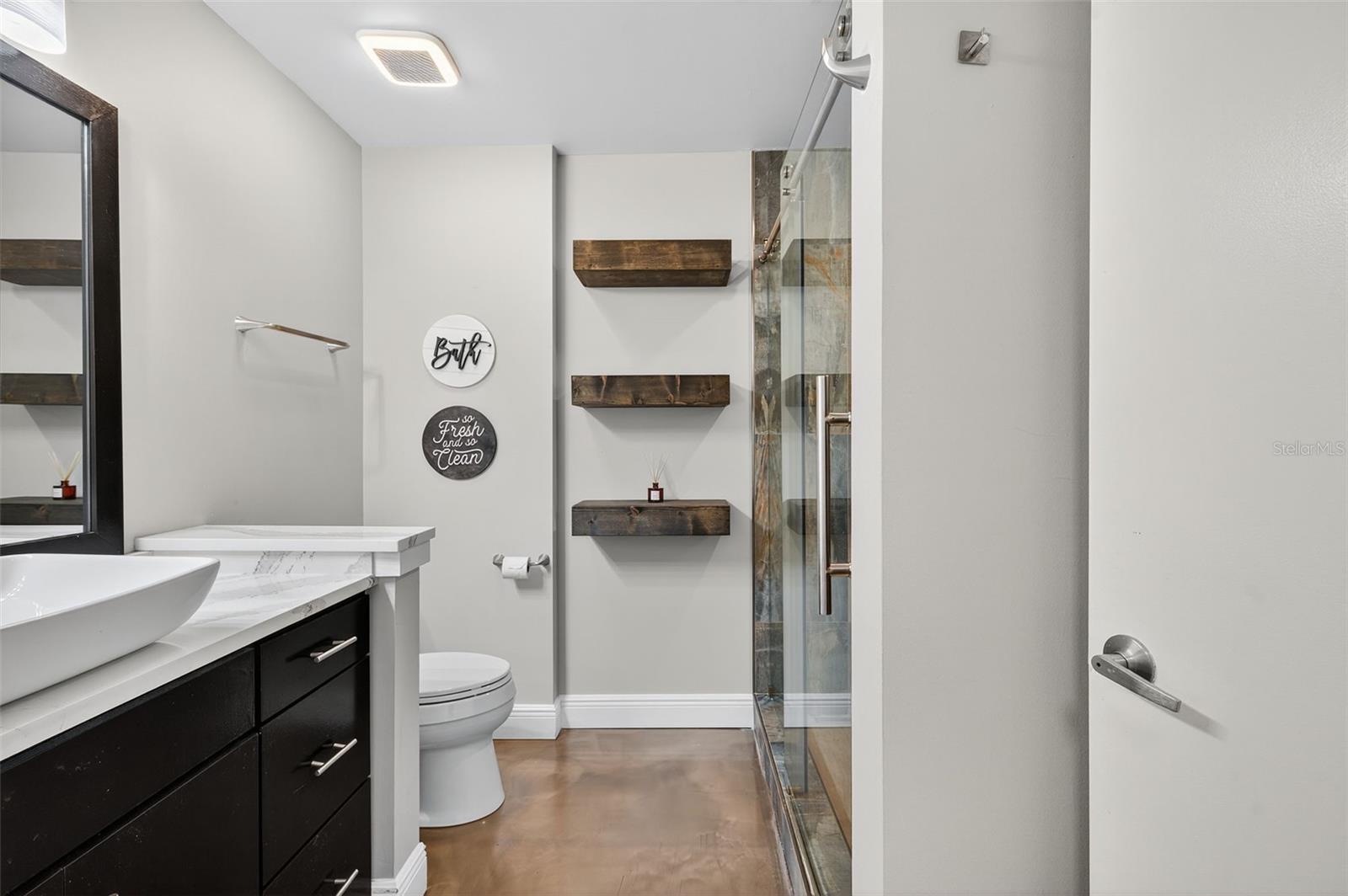 MC NULTY LOFTS CONDO - Residential Lease