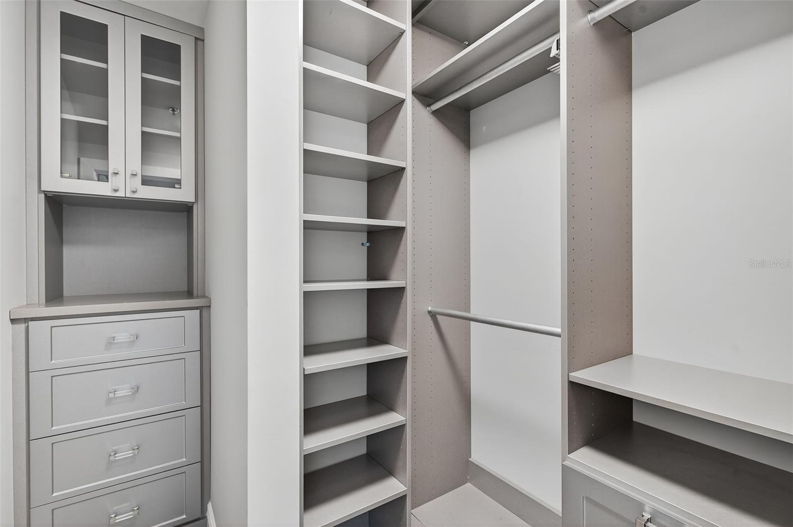 MC NULTY LOFTS CONDO - Residential Lease