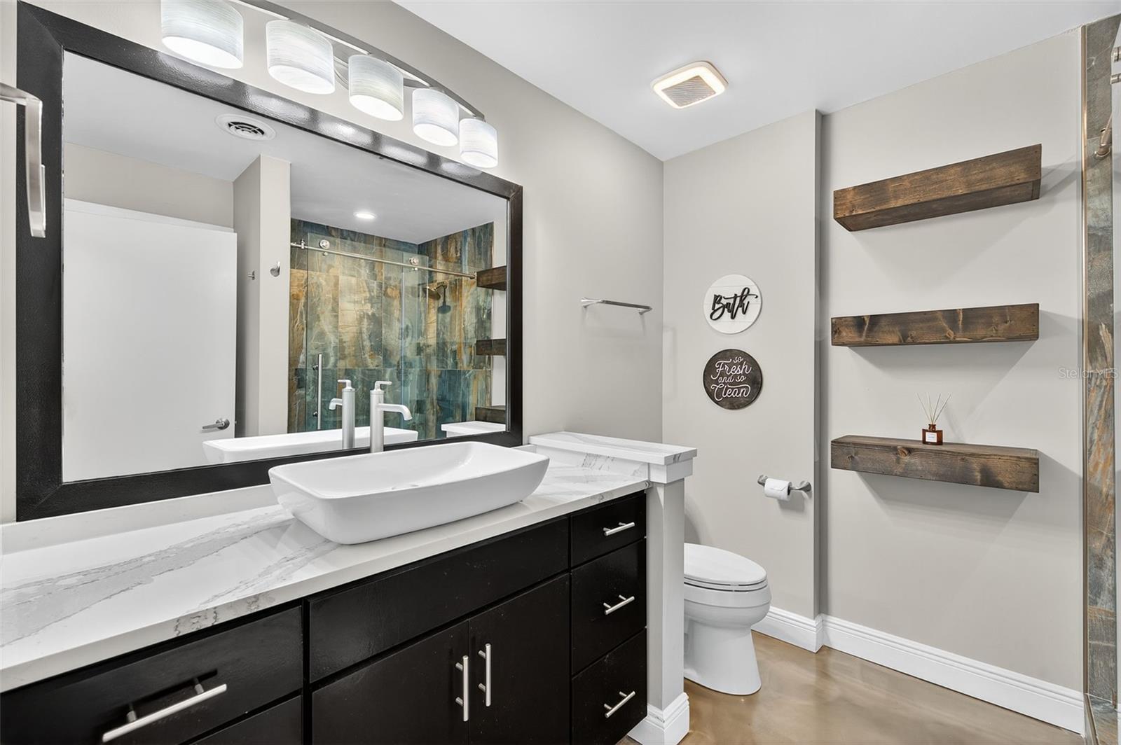 MC NULTY LOFTS CONDO - Residential Lease
