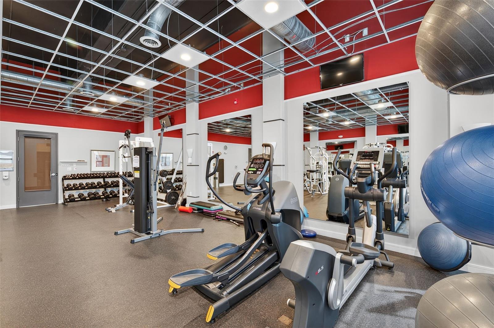 MC NULTY LOFTS CONDO - Residential Lease